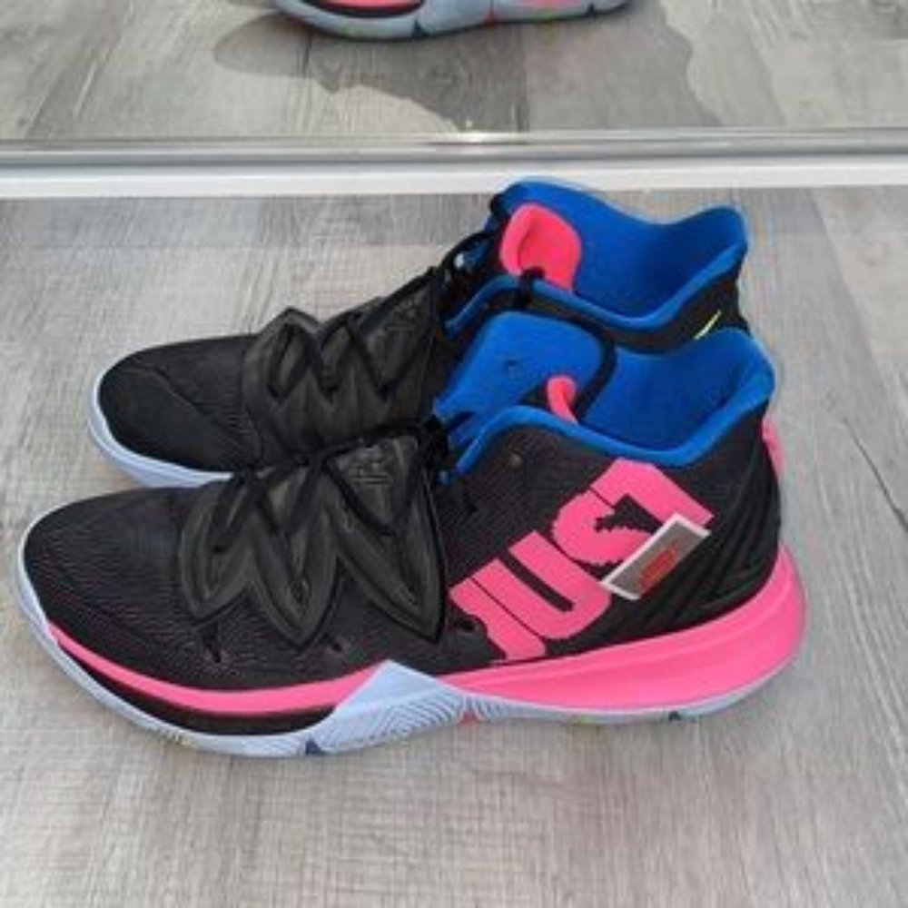 Nike Kyrie 5 -- "Just Do IT'